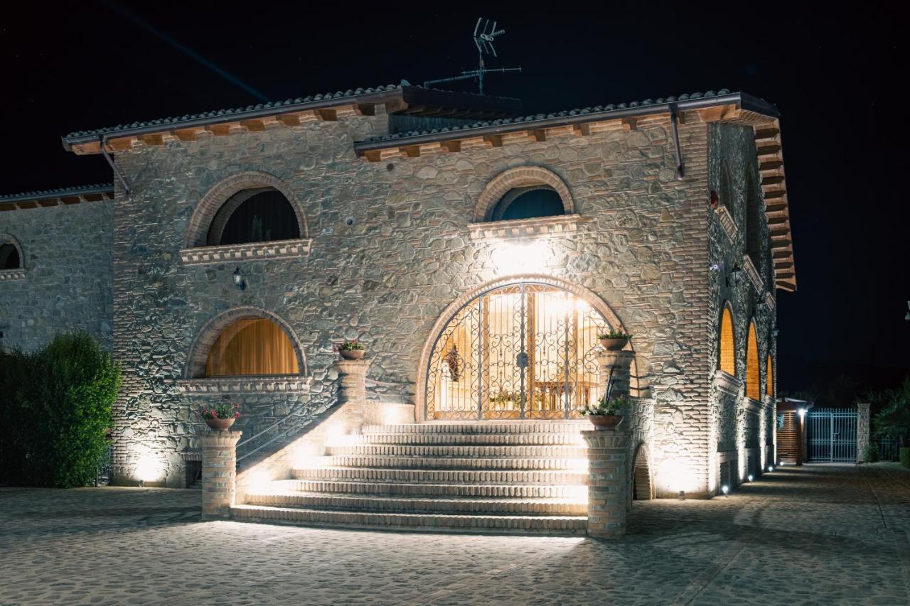 Tenuta Un Posto Al Sole Luxury B&B Rossano Stazione Ngoại thất bức ảnh
